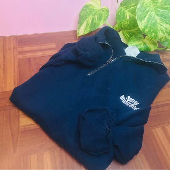 Sports Illustrated Sweaters - Sport’s Illustrated Quarter Zip Navy Pullover